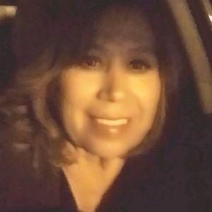 Meet your Posher, Rosalinda